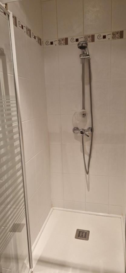 Cosy Appartement Complet Centre-Ville มงเบลียาร์ ภายนอก รูปภาพ
